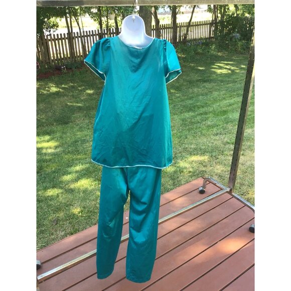 Vintage Vassarette Two-Piece Loungewear Set With Lace Trim S Vassarette Shiny Te - Picture 4 of 7